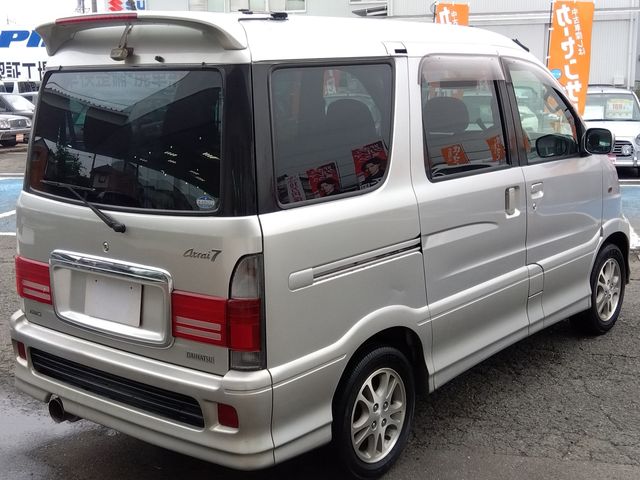 DAIHATSU ATRAI7 4WD 2000