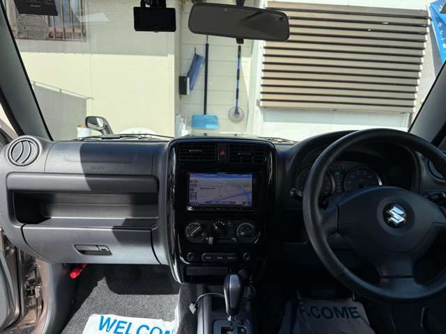 SUZUKI JIMNY 4WD 2013