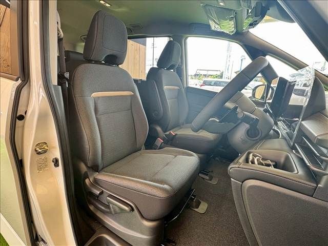 NISSAN SERENA  WG 4WD 2025