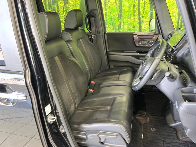 HONDA N BOX CUSTOM 2018