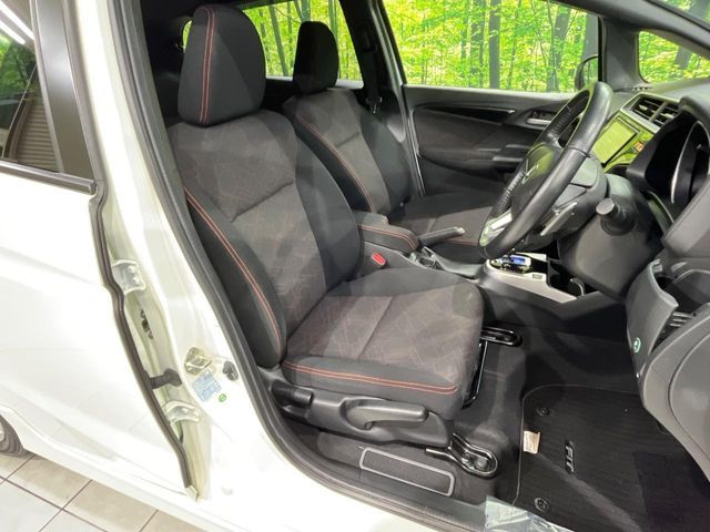 HONDA FIT HYBRID 4WD 2014