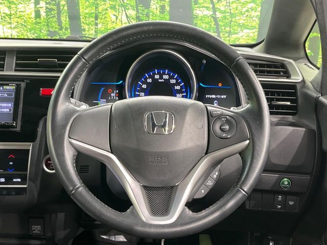 HONDA FIT HYBRID 4WD 2014