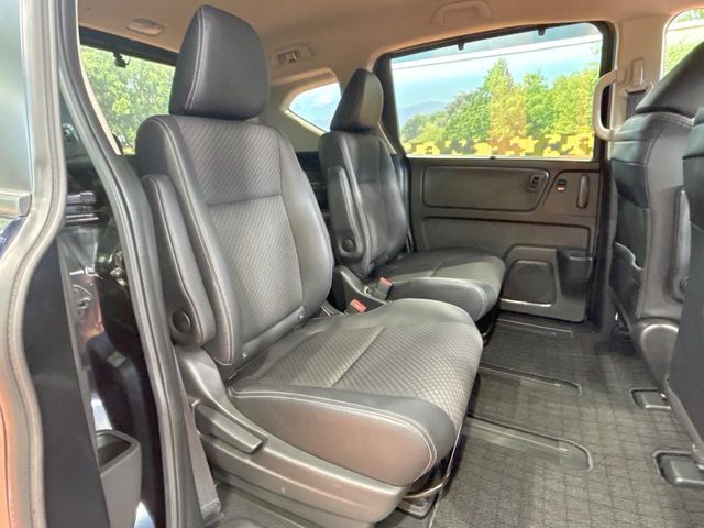 HONDA FREED HYBRID 2022