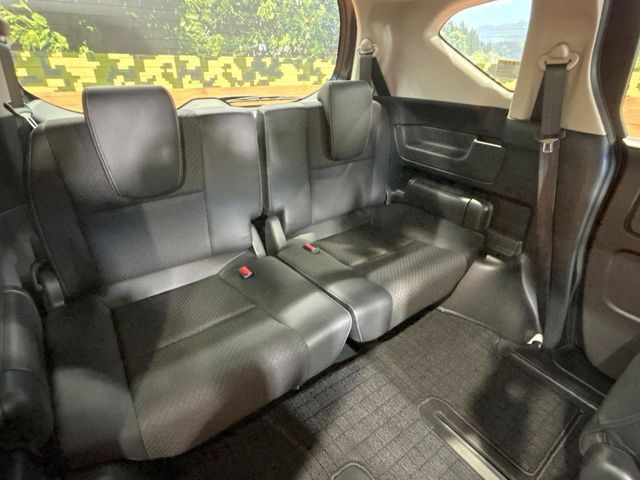 HONDA FREED HYBRID 2022