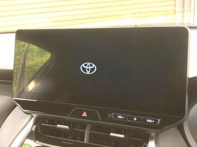 TOYOTA HARRIER HYBRID 2023