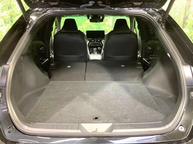 TOYOTA HARRIER HYBRID 2023