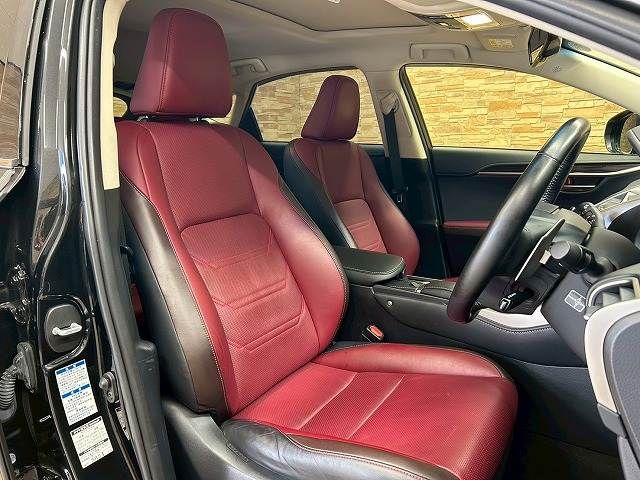 TOYOTA LEXUS NX300h AWD 2018