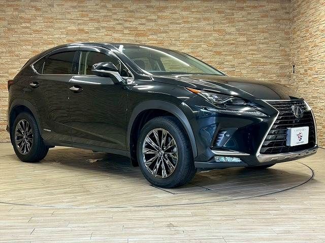 TOYOTA LEXUS NX300h AWD 2018