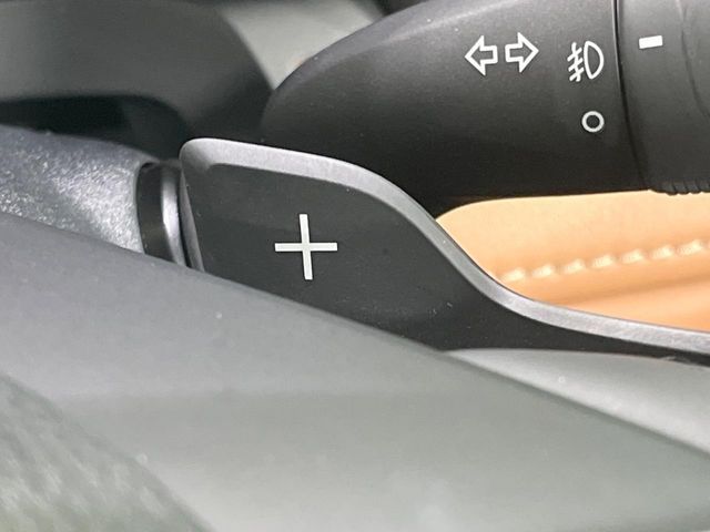 TOYOTA VELLFIRE  HYBRID 2024