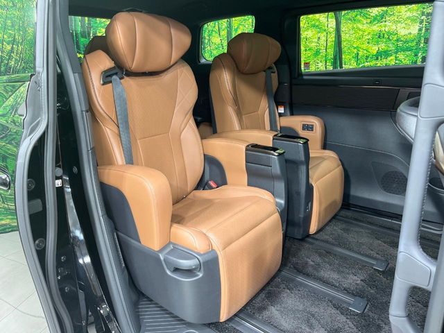 TOYOTA VELLFIRE  HYBRID 2024