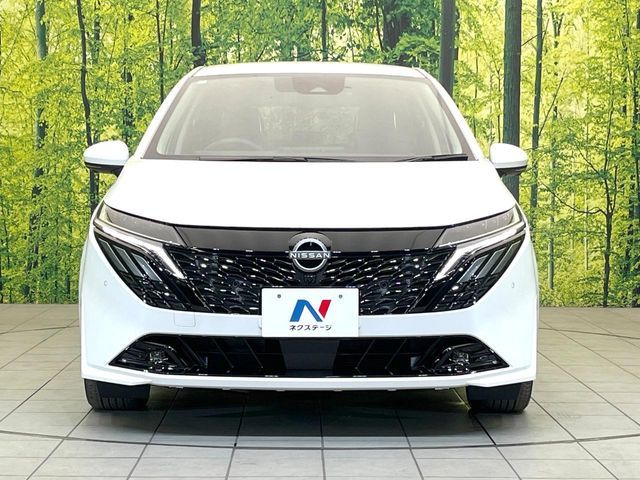 NISSAN AURA 2024