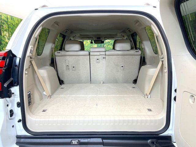 TOYOTA LANDCRUISER PRADO 2022