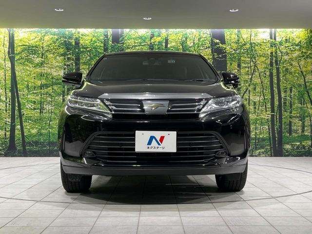 TOYOTA HARRIER HYBRID 2020