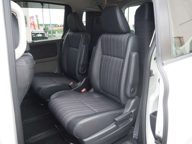 HONDA FREED HYBRID 4WD 2017