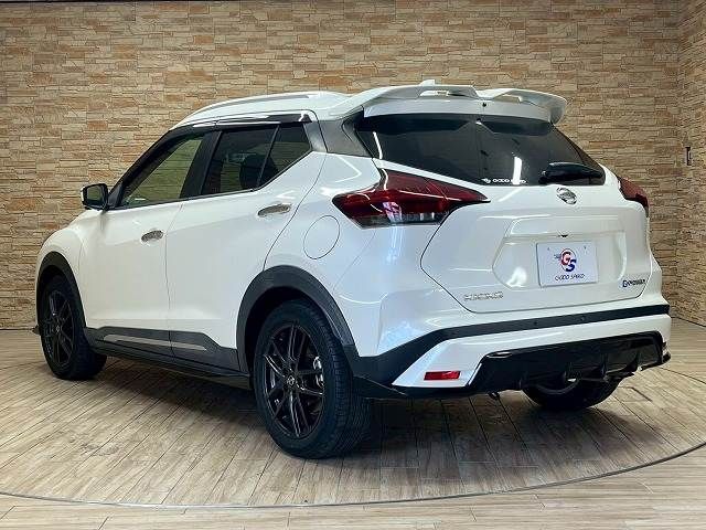 NISSAN KICKS 2020
