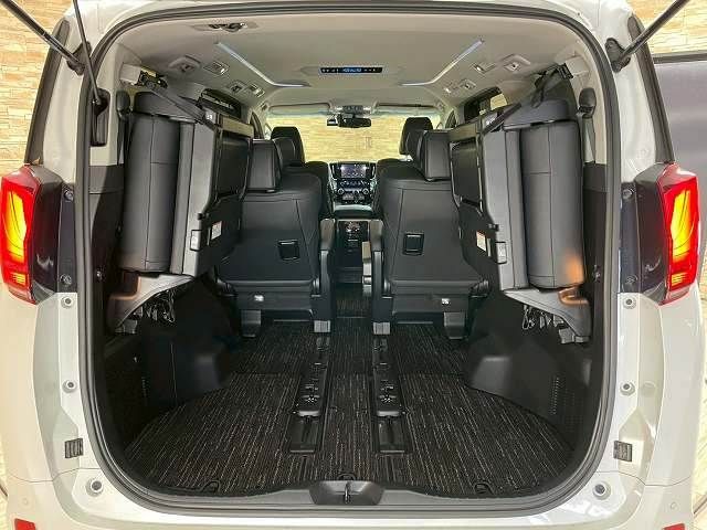TOYOTA ALPHARD 2020