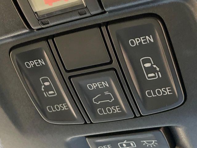 TOYOTA ALPHARD hybrid 4WD 2018