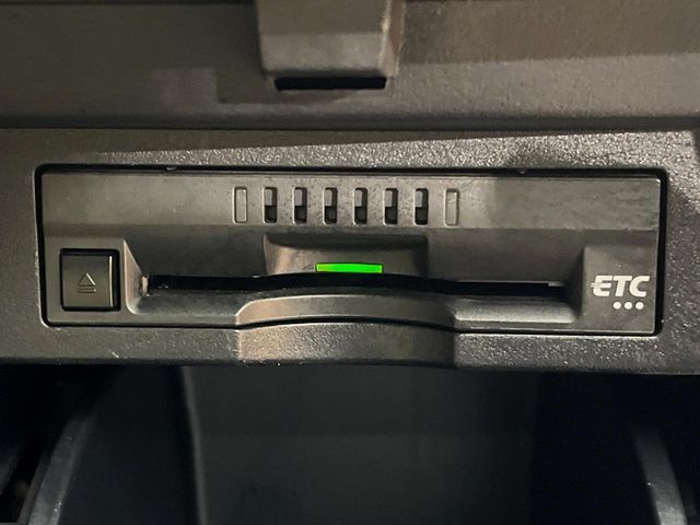 TOYOTA ALPHARD hybrid 4WD 2018