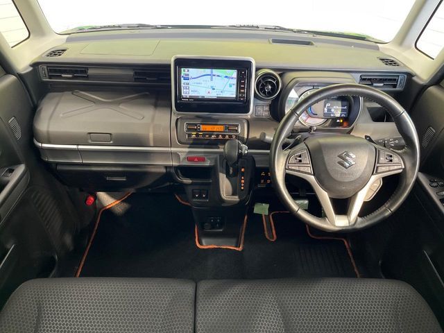 SUZUKI Spacia GEAR 2022