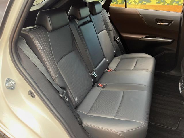 TOYOTA HARRIER 4WD 2020