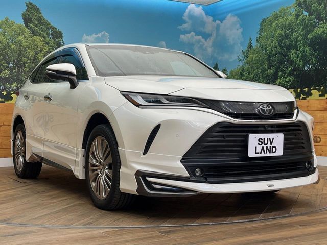 TOYOTA HARRIER 4WD 2020