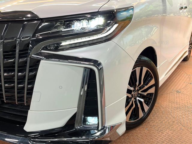 TOYOTA ALPHARD 2022
