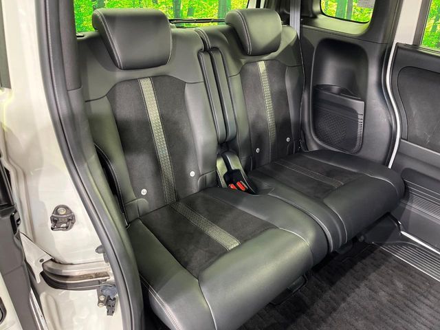 HONDA N BOX CUSTOM 2020