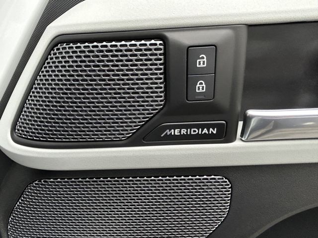 ROVER ROVER DEFENDER 2023