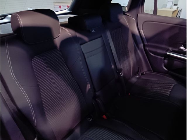 MERCEDES BENZ MERCEDES BENZ GLA class 2020