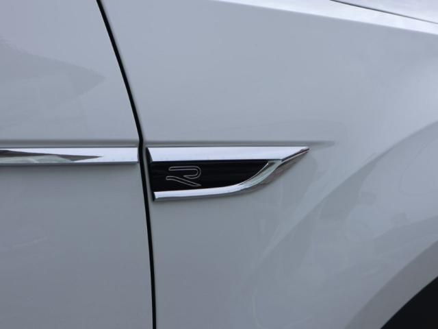 VOLKSWAGEN VOLKSWAGEN T-Roc 2025