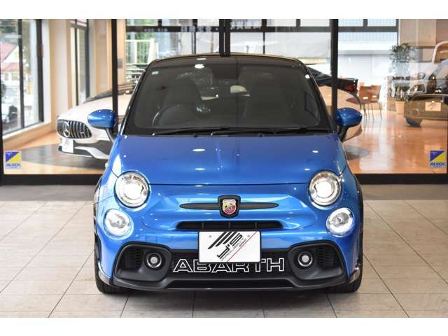 FIAT ABARTH 695 2023