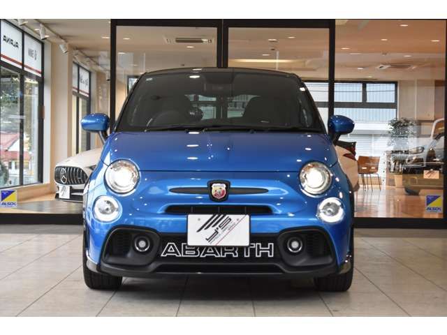 FIAT ABARTH 695 2023