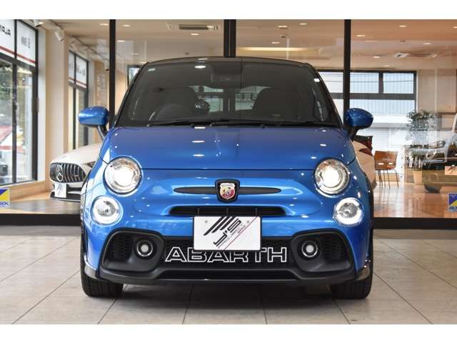 FIAT ABARTH 695 2023