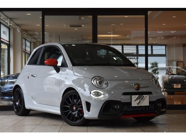 FIAT ABARTH F595 2022