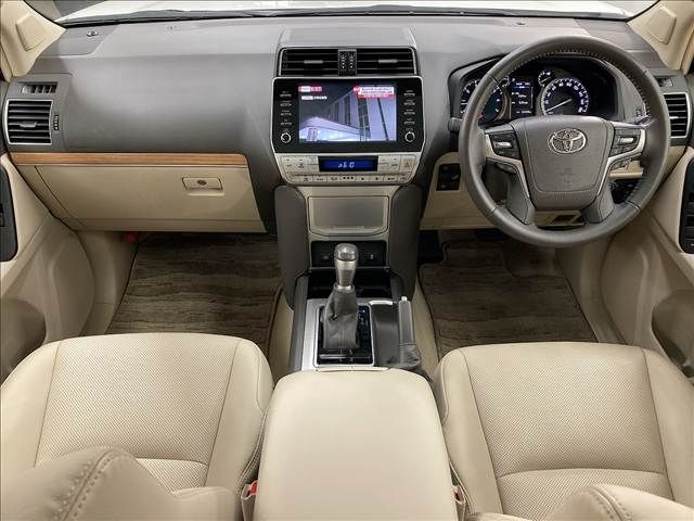 TOYOTA LANDCRUISER PRADO 2023