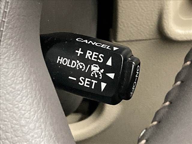 TOYOTA LANDCRUISER PRADO 2023