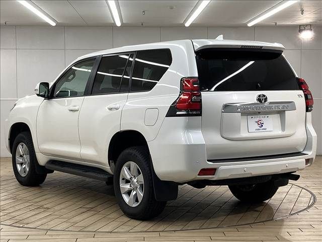 TOYOTA LANDCRUISER PRADO 2023