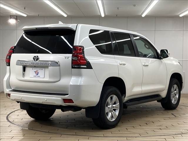TOYOTA LANDCRUISER PRADO 2023