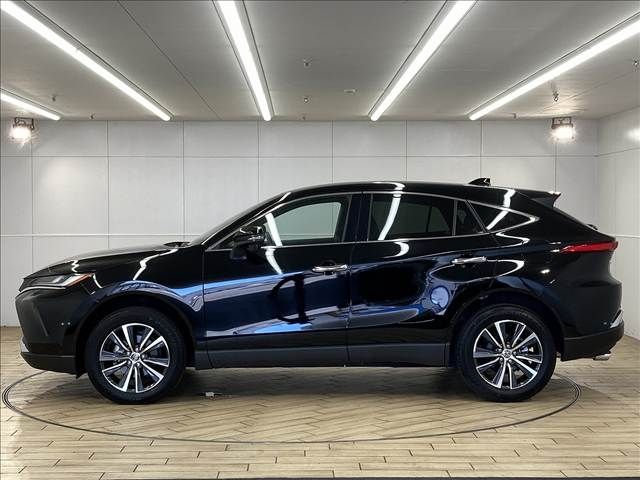 TOYOTA HARRIER 2WD 2024