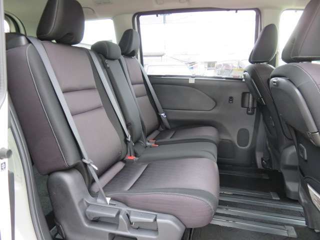 NISSAN SERENA  S-HYBRID 4WD 2018