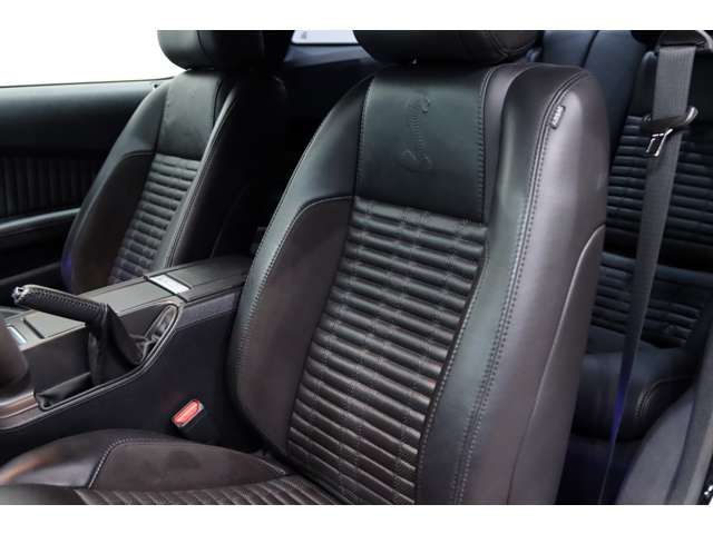 FORD FORD MUSTANG 2013