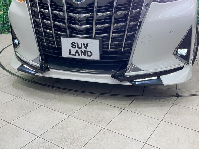TOYOTA ALPHARD hybrid 4WD 2018