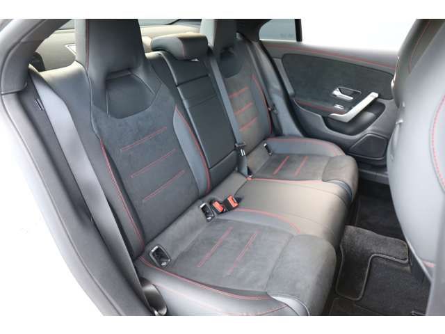 MERCEDES BENZ MERCEDES BENZ CLA class 2024