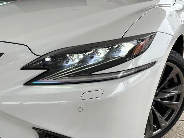 TOYOTA LEXUS LS500 2018