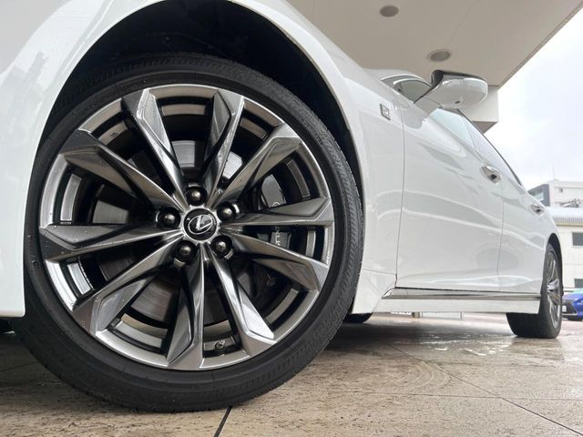 TOYOTA LEXUS LS500 2018