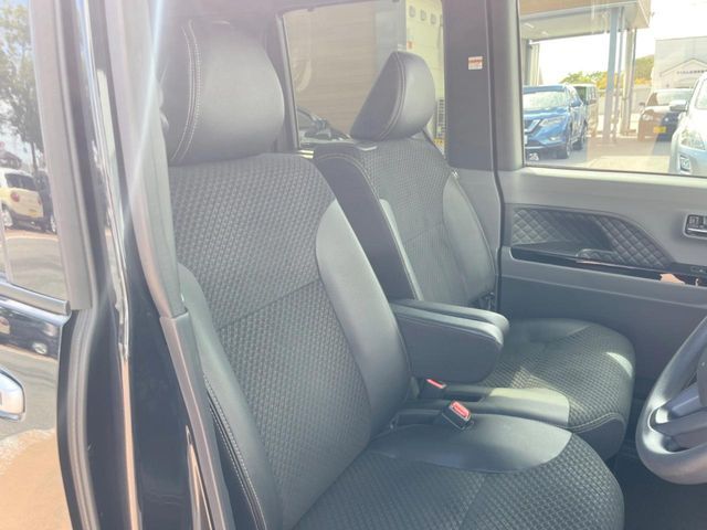 DAIHATSU TANTO CUSTOM 2020