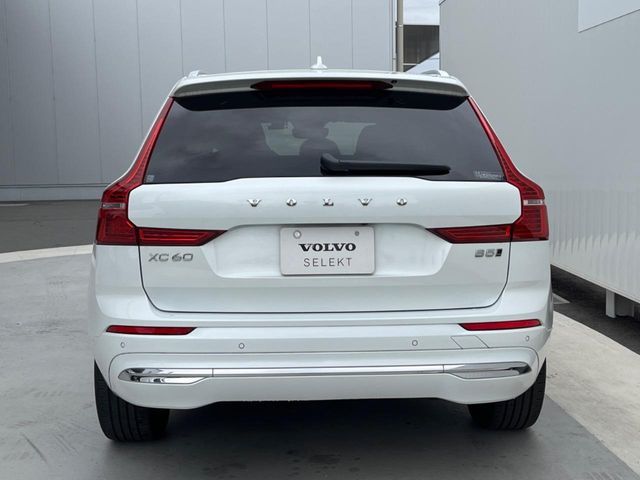 VOLVO VOLVO XC60 2023