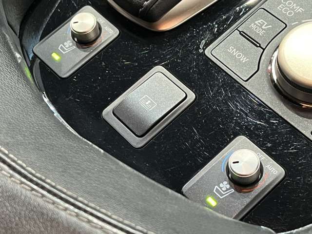 TOYOTA LEXUS LS600h 2013