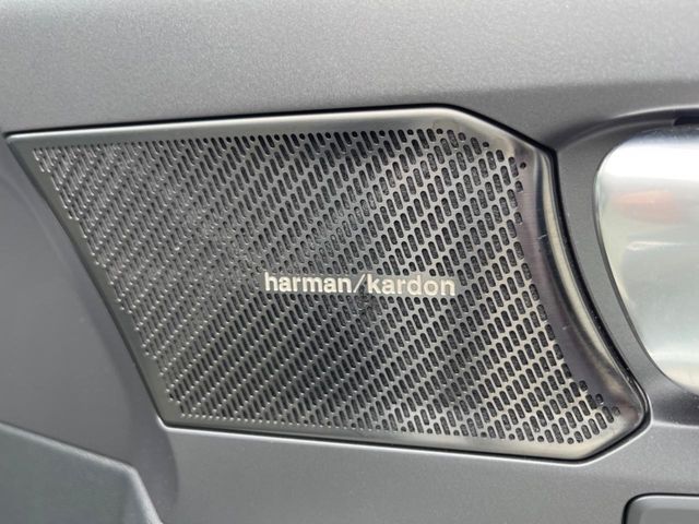 VOLVO VOLVO XC40 2019