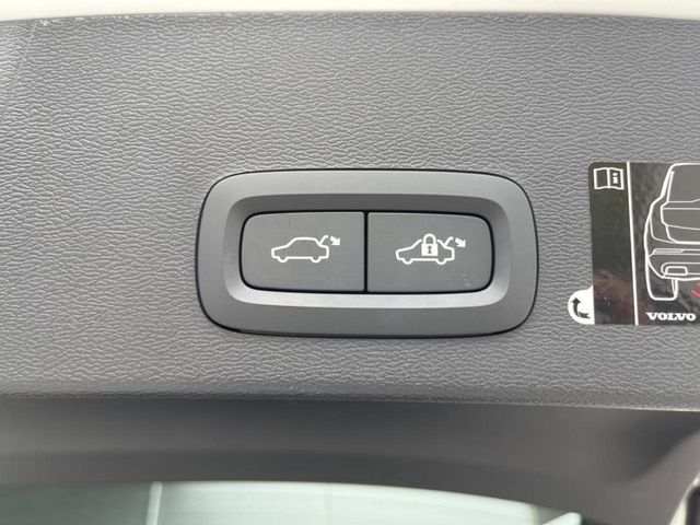 VOLVO VOLVO XC40 2019